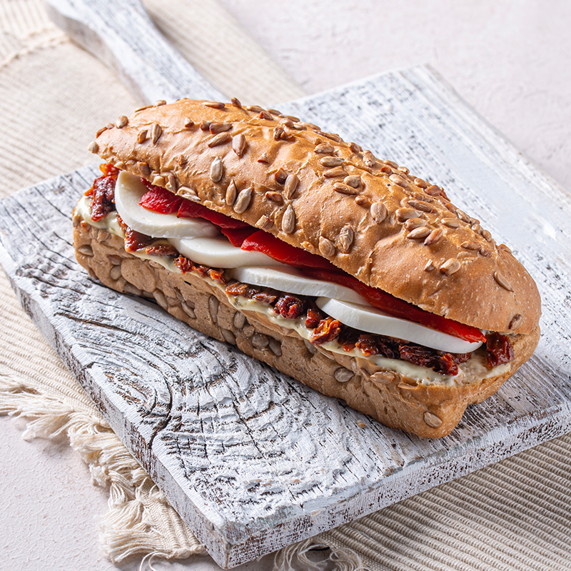 PANİNİ MOZERELLA SANDVİÇ